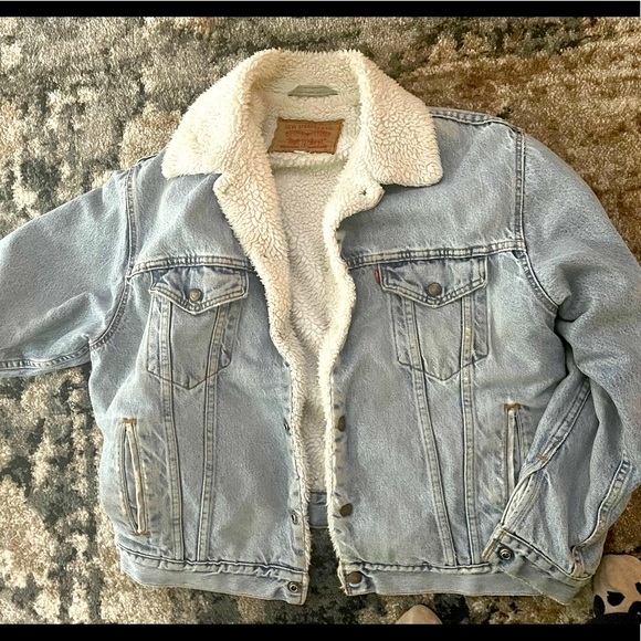 Levi’s vintage denim Sherpa lined jacket Medium - Picture 2 of 14